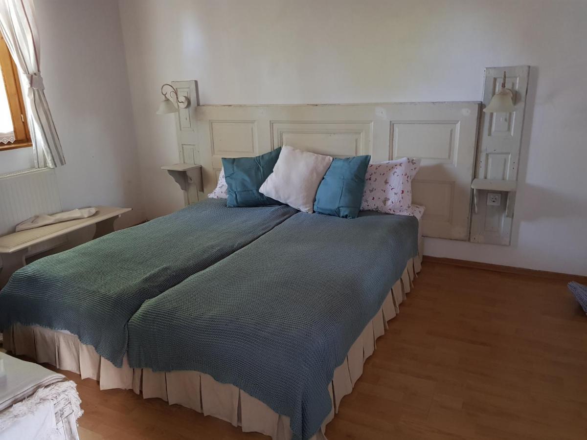 Elo Tisza Vendeghaz Hotel Nagykoru Buitenkant foto